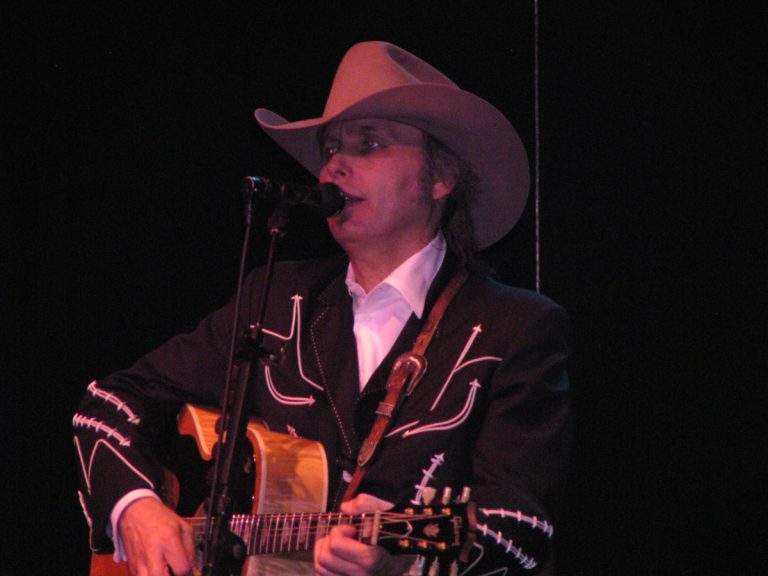 Dwight Yoakam