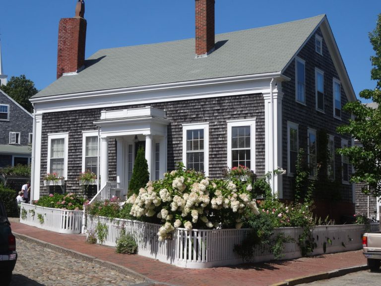Two girls went to Nantucket