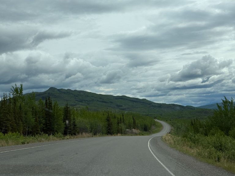The road back to Whitehorse
